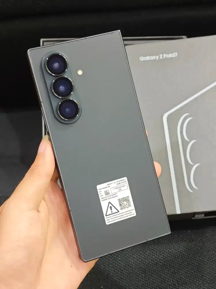 Samsung Z Fold 7 12/512 Garansi resmi Sein
