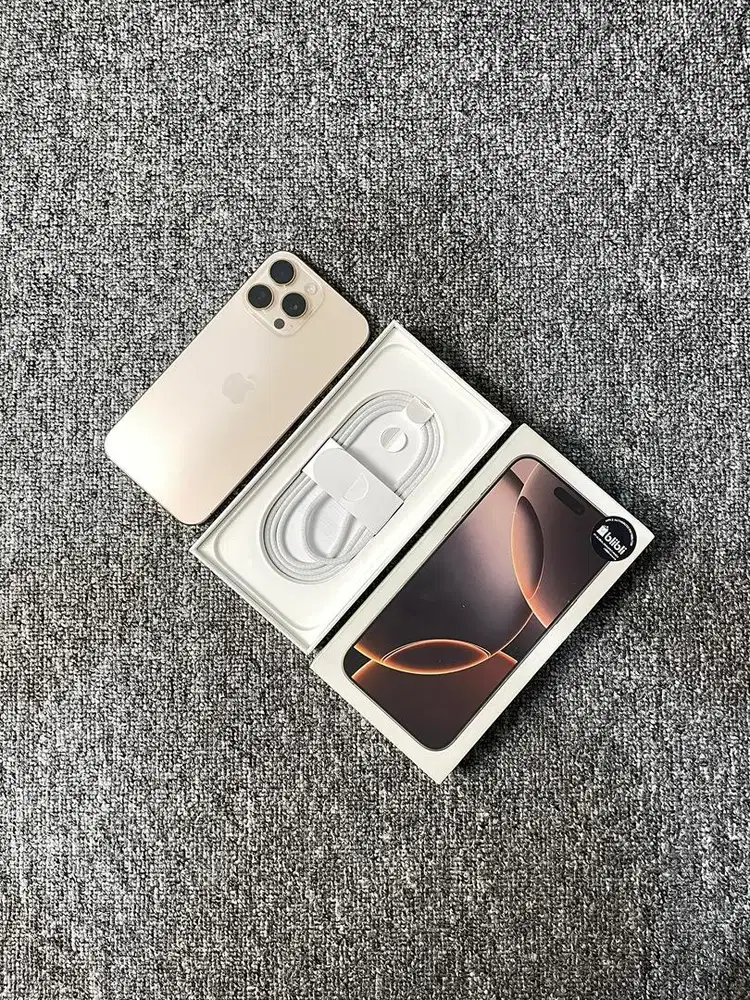 iPhone 16 Pro Max 256 GB iBox