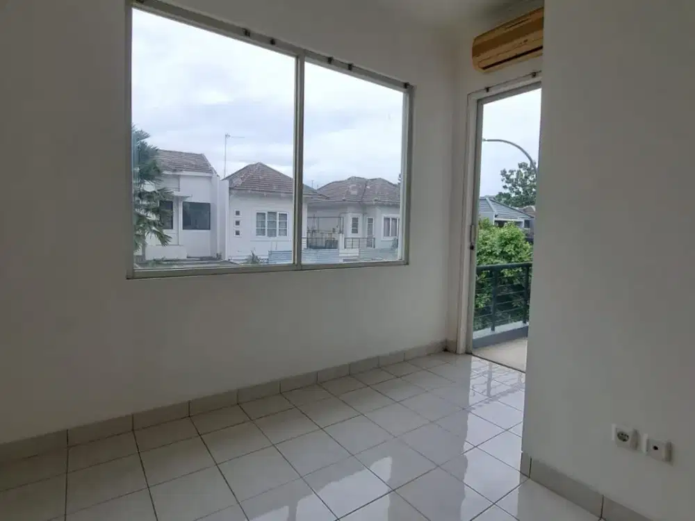Murah !! DIJUAL RUMAH DI CIBUBUR 2 LANTAI SHM