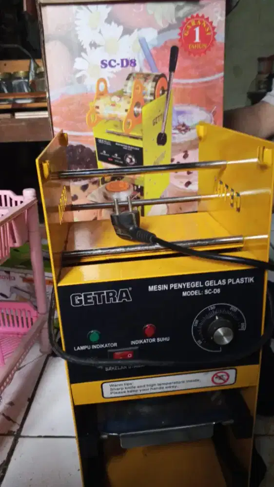 Mesin press gelas cup