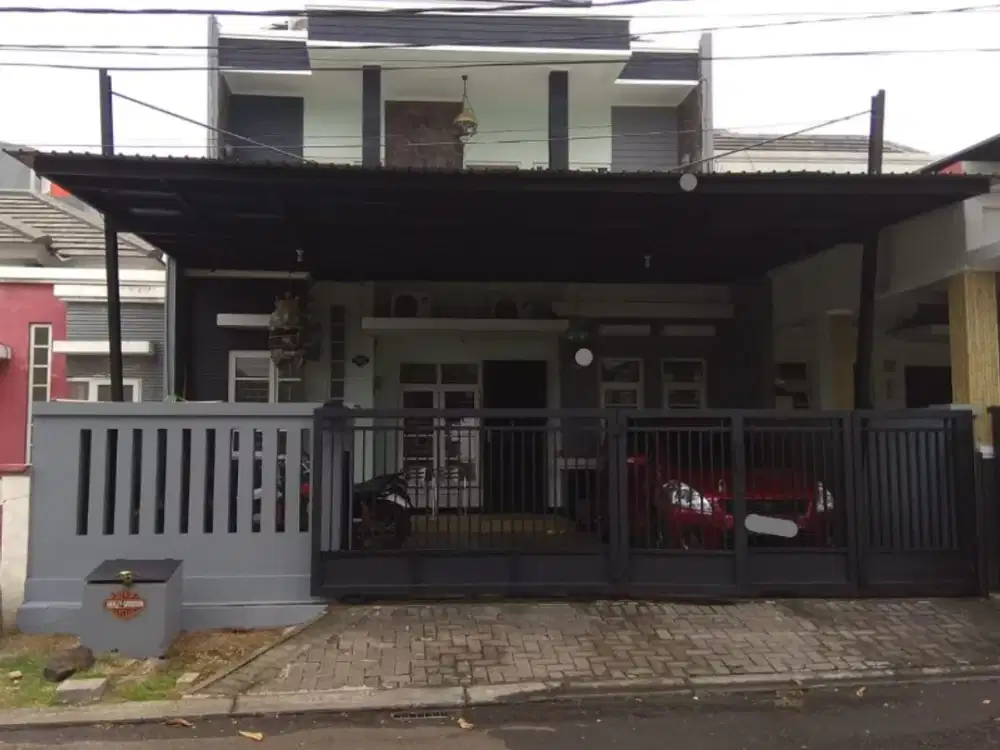 Rumah 2 Lantai Siap Huni di Boulevard Cibubur Country
