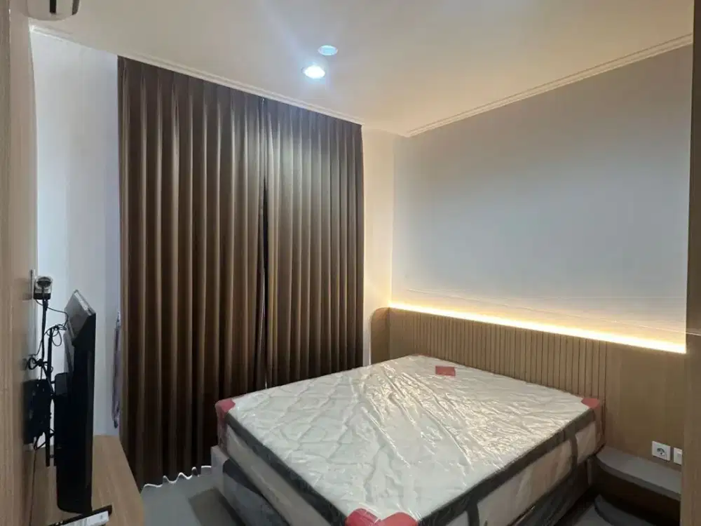 Disewa Rumah 3 Lantai Full Furnish Cluster Miami Pik 2