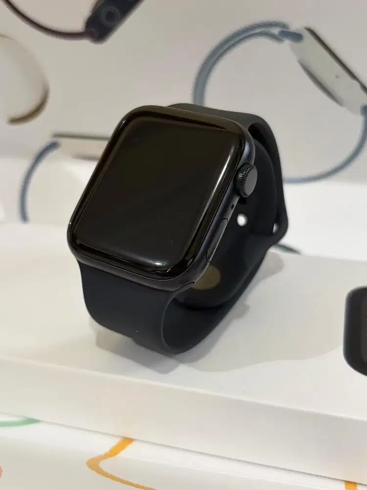 Apple watch SE gen 2 44mm