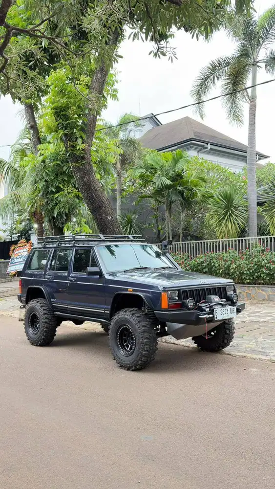 Jeep cherokee xj 96 limited manual 1996 Biru Blue 1995 1997 Cherokee