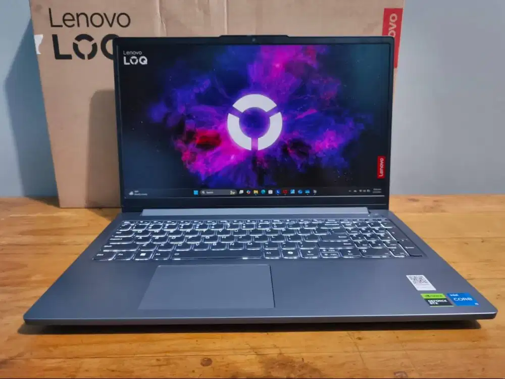 LOQ 15IAX9E i5-12450HX 12/512GB RTX 3050 6GB Garansi September 2027