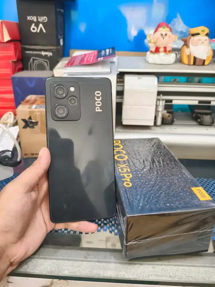 Poco X5 pro 5G 8/256gb black
