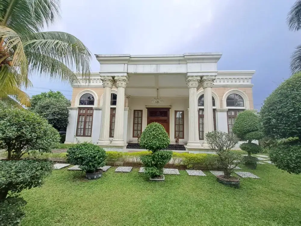 Dijual rumah mewah klasik siap huni full furnished cibinong shm
