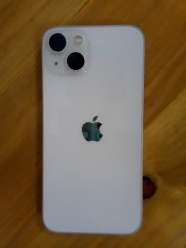 Iphone 13 resmi ibox fullset dan mulus