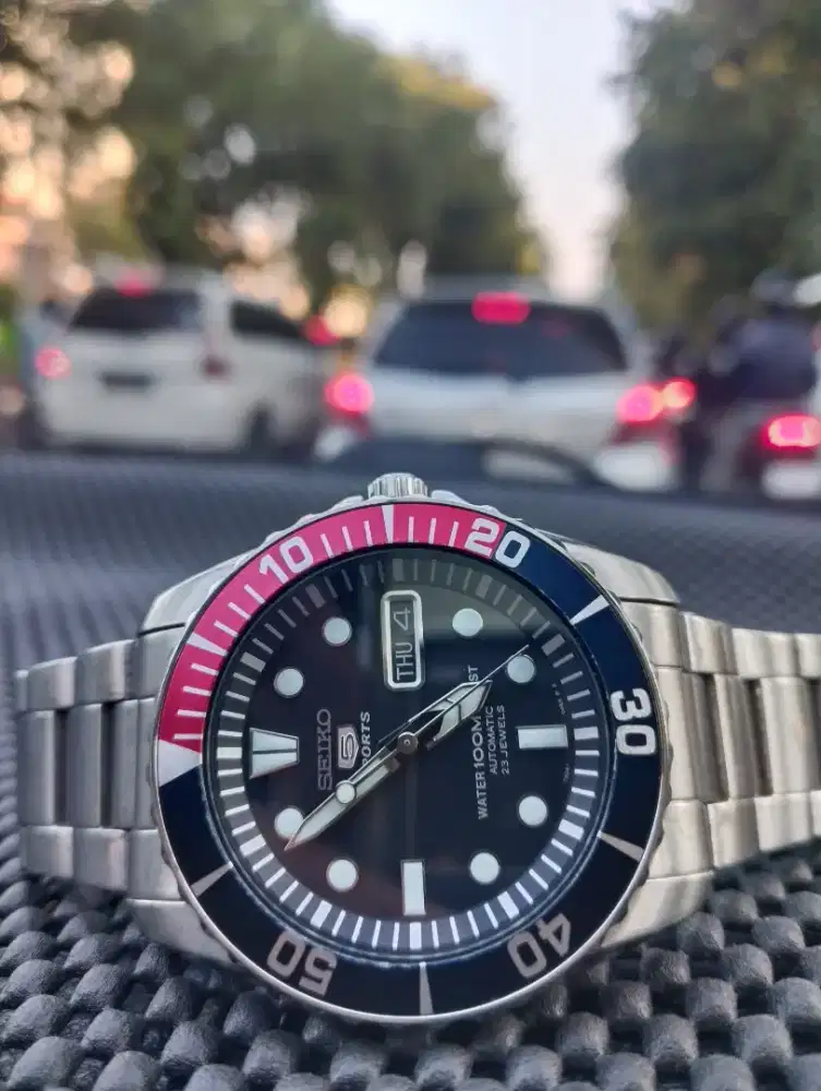 Seiko 5 sports SNZF15K automatic(not casio,tag,mido,oris,omega,citizen
