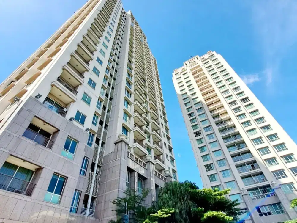 FOR RENT – Spacious Apartment in Senayan Residence Facing Golf Course and City View