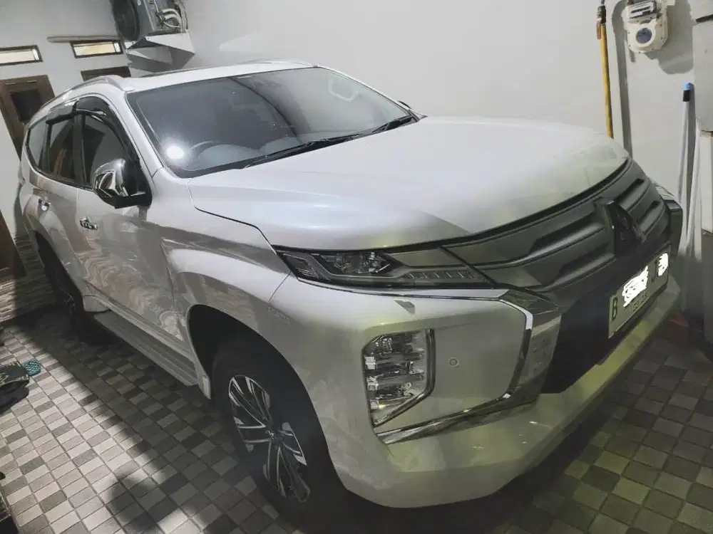 Dijual Mitsubishi Pajero Sport Dakar Ultimate 4x4 Diesel NIK 2022 2023