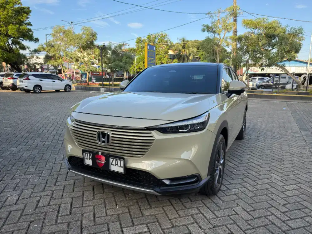 Honda New HRV 1.5 SE Plus Sensing Panoramic Two tone At 2023