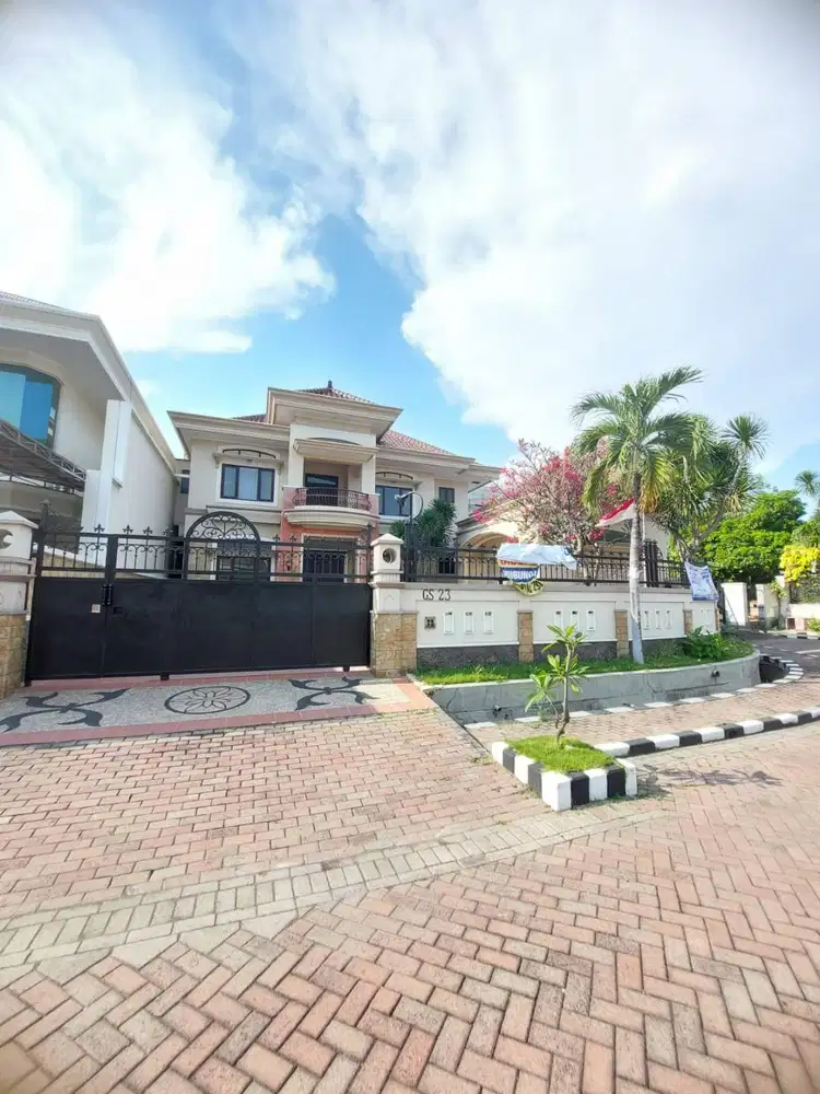 Dijual Rumah di Surabaya Rumah Taman Hunian Satelit With Pool Surabaya