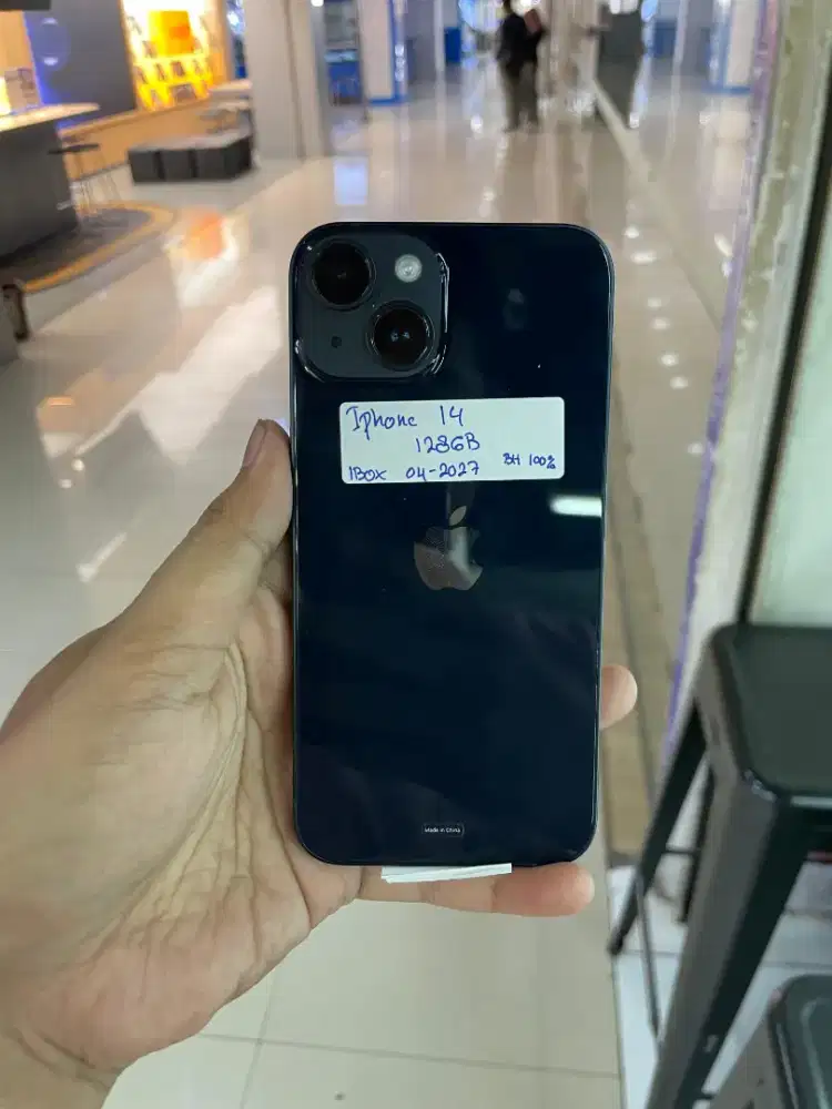 IPhone 14 128 GB Resmi iBox Garansi Super Panjang