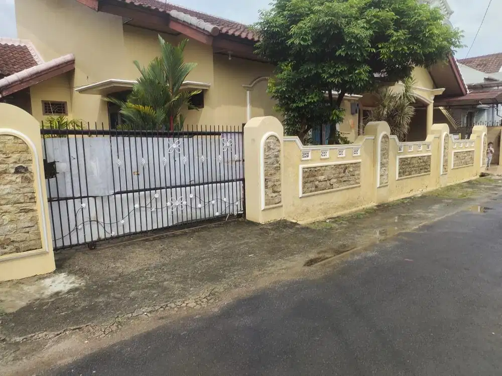 DIJUAL RUMAH SHM