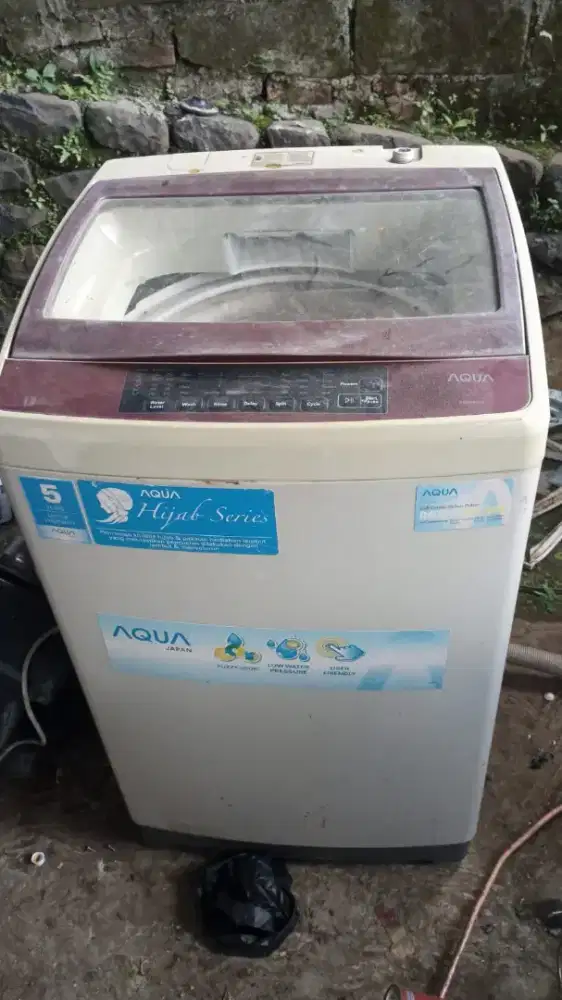 Mesin cuci Aqua AQW-98DD