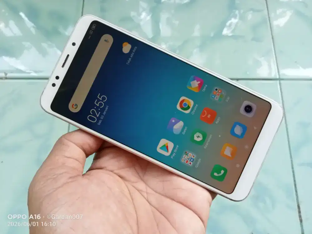 Redmi 5plus 4G LTE ram 4/64gb Normal Batangan