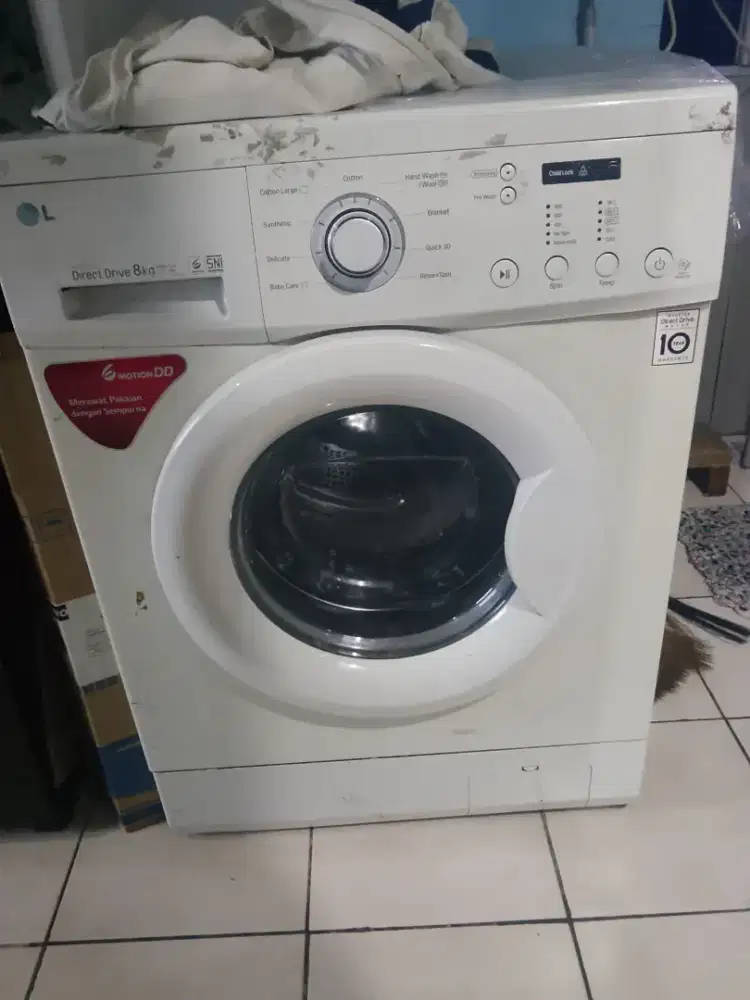 Dijual mesin cuci merk LG