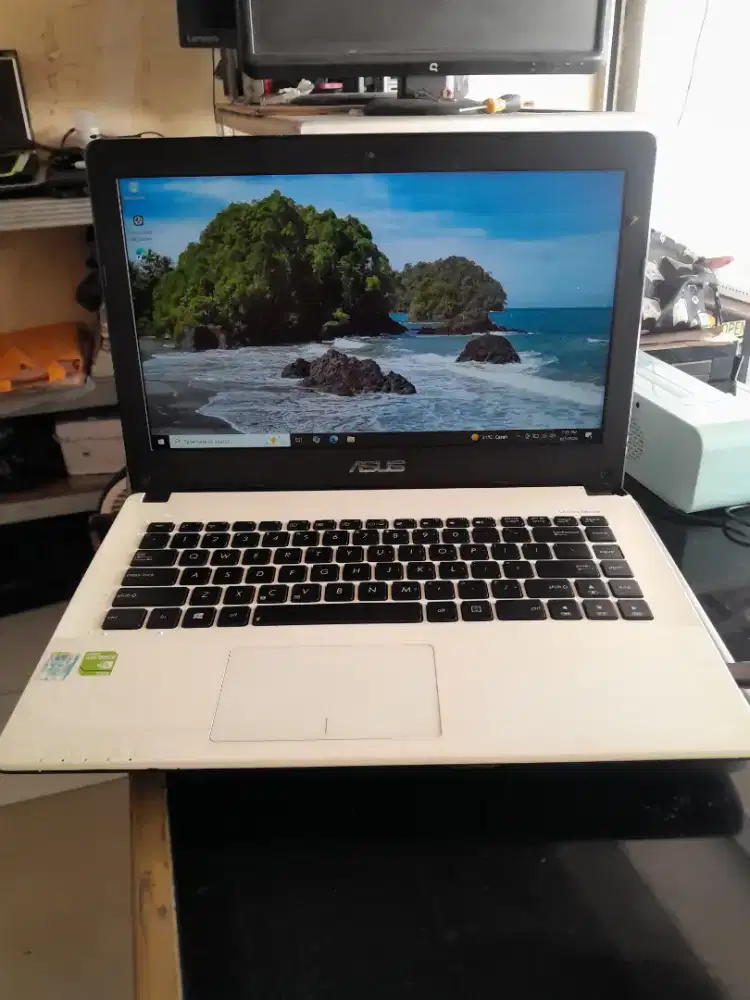 Laptop Gaming Asus A450L