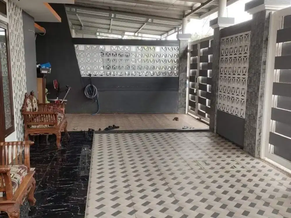 Dijual Rumah Komplek Pesona Ciganitri Buahbatu Keamanan 24 jam Rumah siap huni