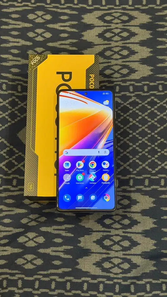 Poco F4 GT Black 5G 12/256GB Resmi Lengkap