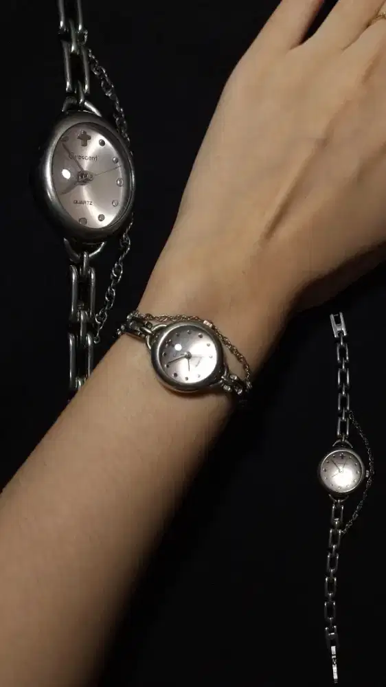 Jam tangan wanita J-axis Crescent