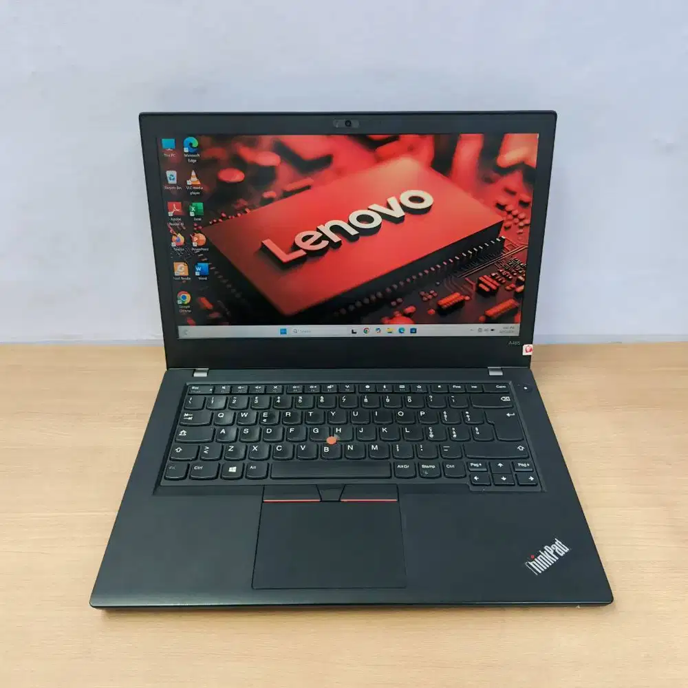 Lenovo thinkpad A485 AMD Ryzen 5 Pro 2500u 8GB/512GB SSD