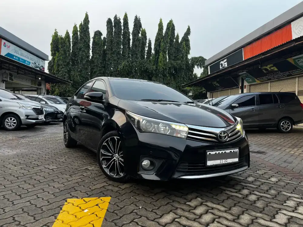 TOYOTA ALL NEW ALTIS V AT 1.8 TAHUN 2015 FACELIFT