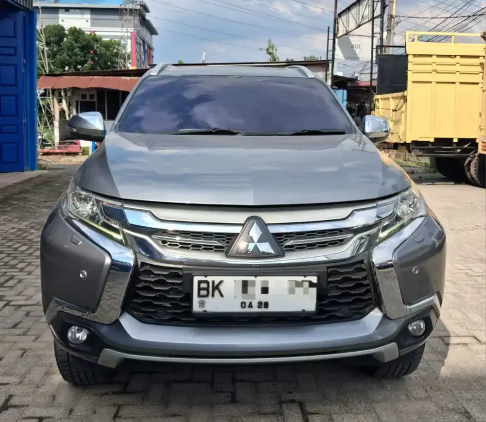 Pajero Sport Dakar 4x2 2018 abu abu
