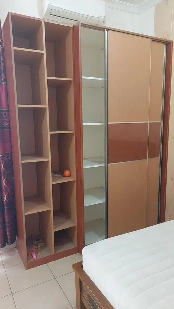Lemari baju siap pakai