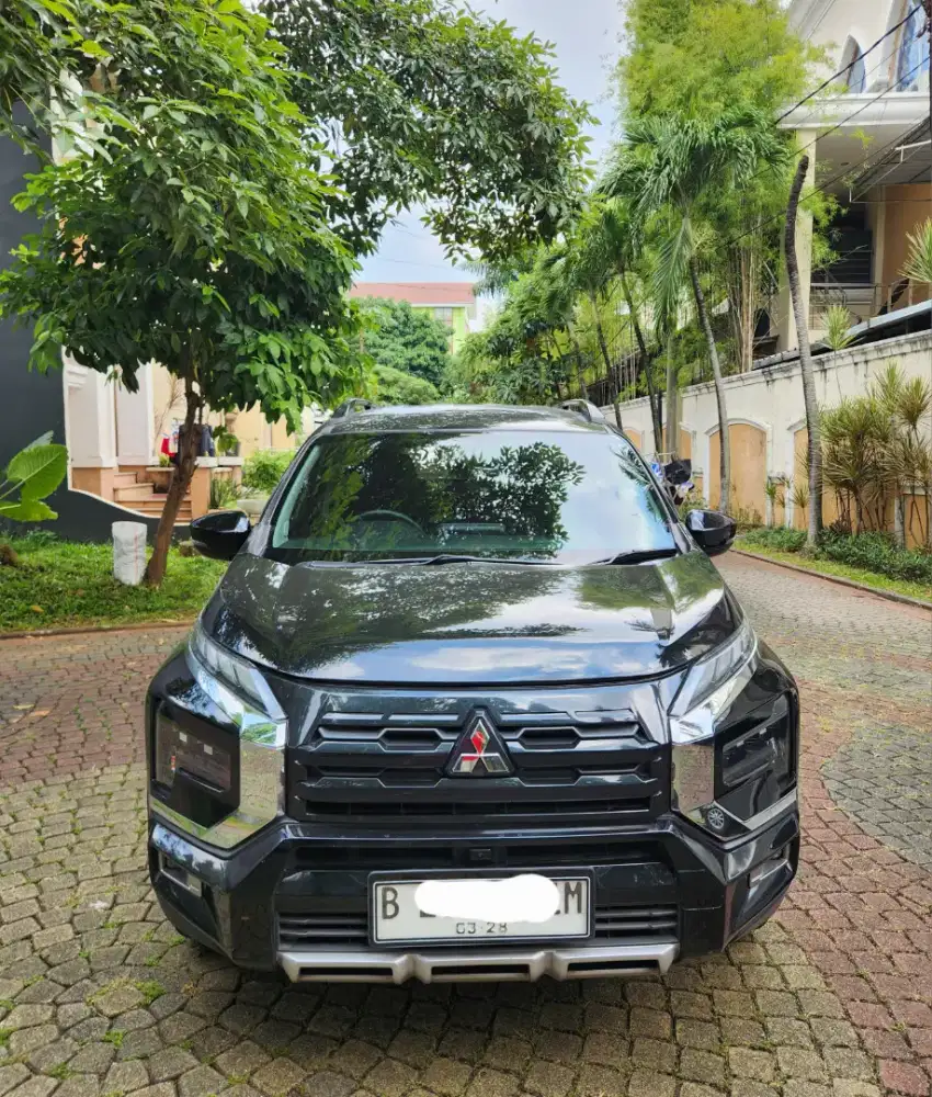 Dijual Xpander Cross Full Original