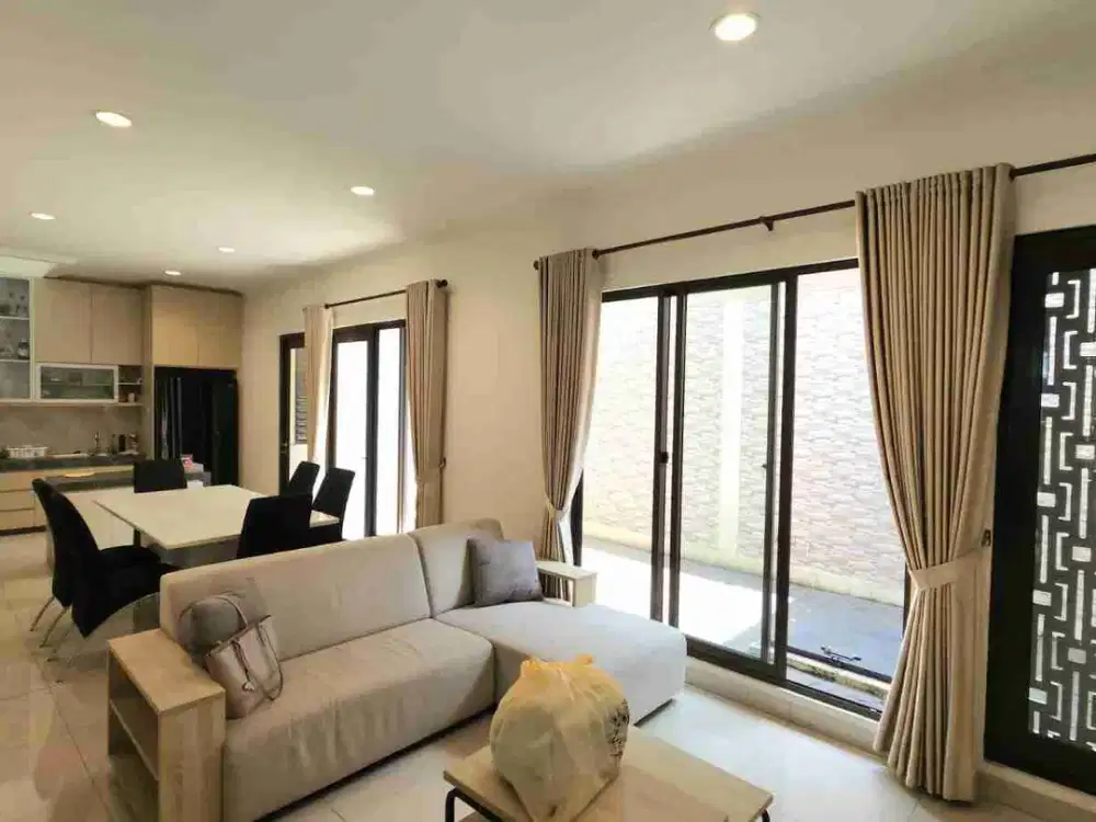 Disewakan Rumah 2 Lantai Full Furnished Cluster Btari Summarecon Bandung
