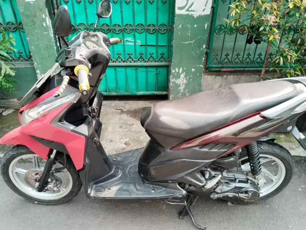 Dijual Cepat. Honda vario. BPKB only.