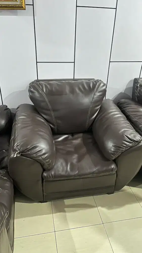 Sofa 1 set warna coklat