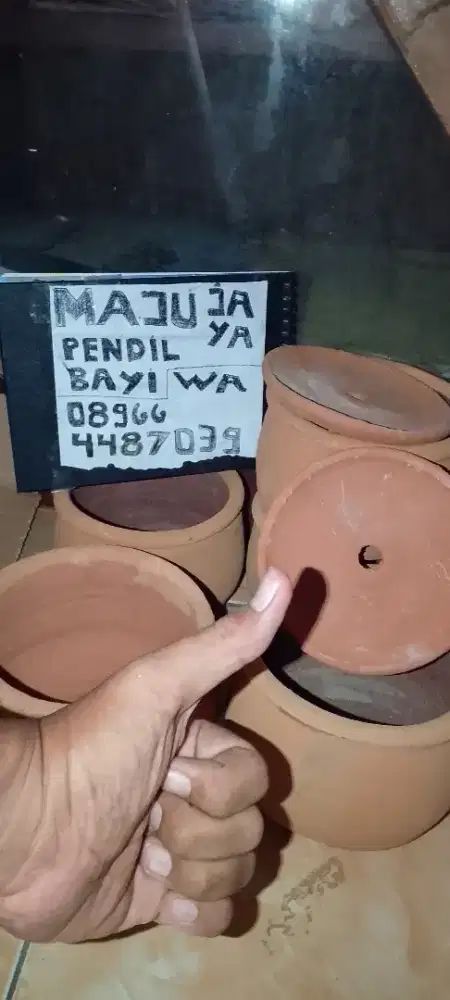 Pendil Kendi Tempat Ari Ari bayi