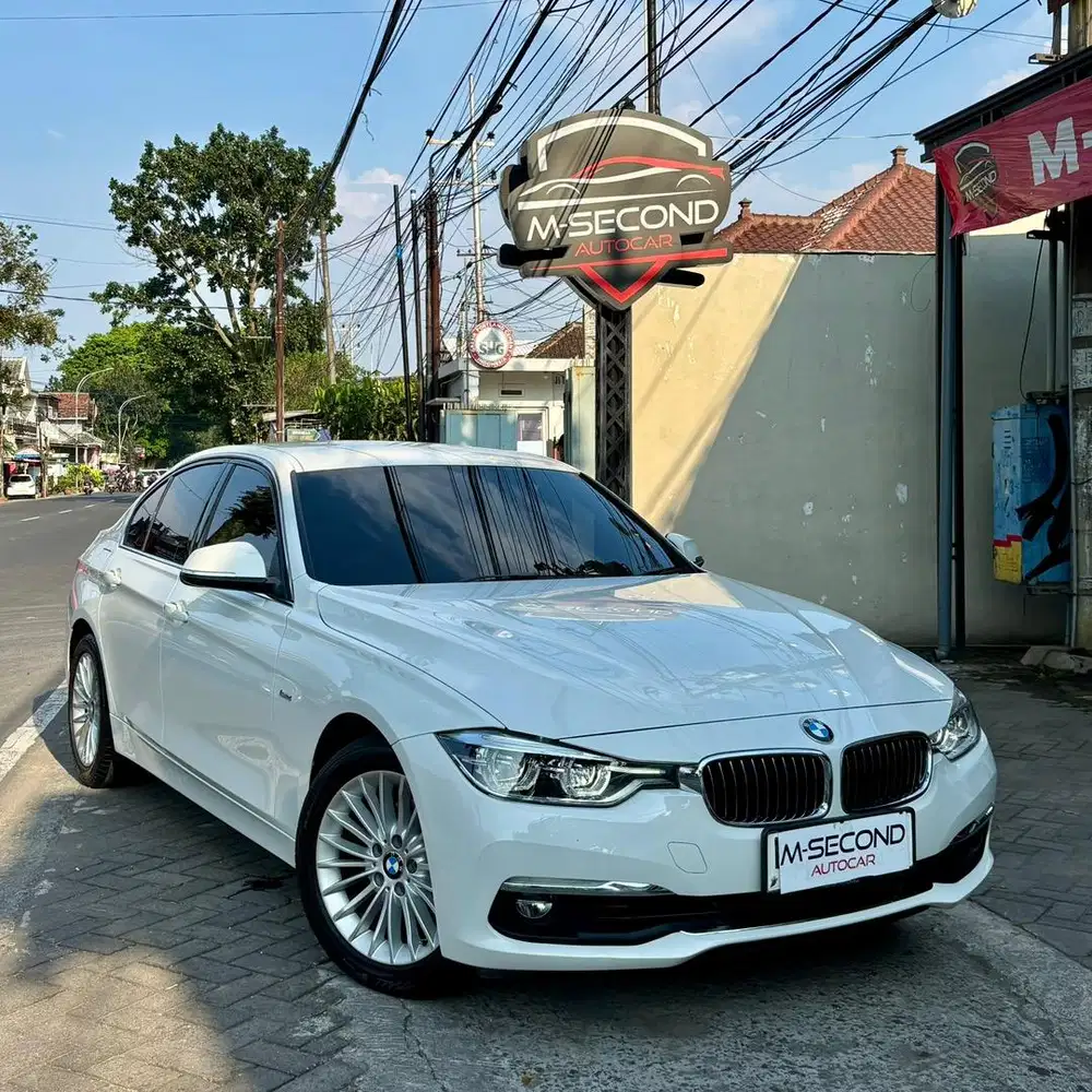 BMW 320i F30 LCI Luxury 2018