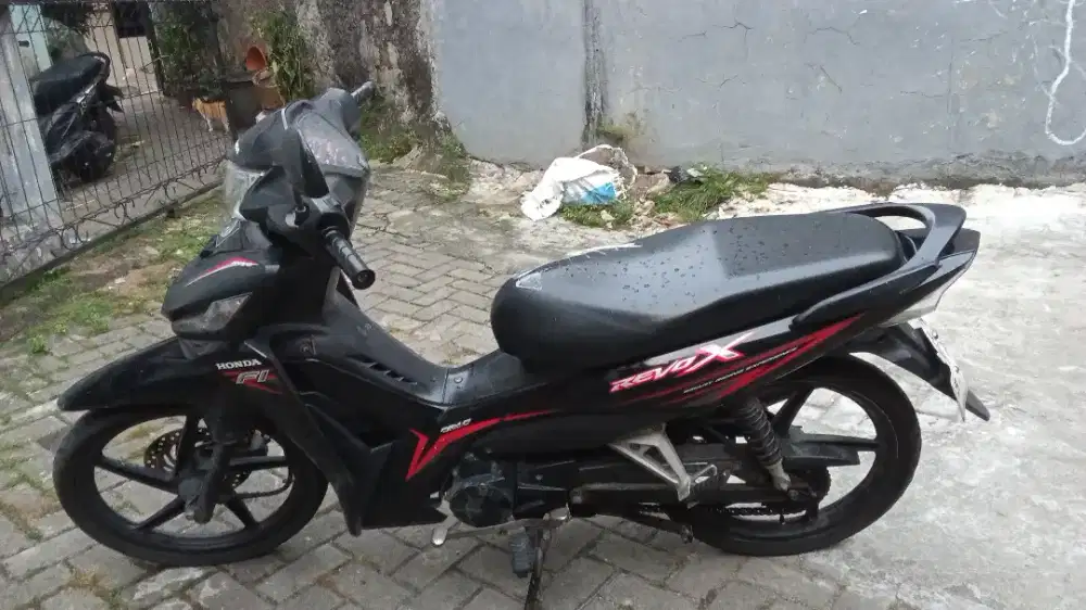 Dijual Revo fit 2018