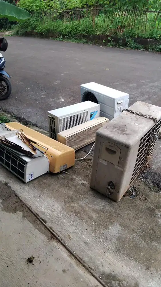 Terima ac bekas mati
