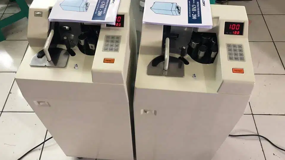 Mesin hitung uang glory gnh 200 Solo