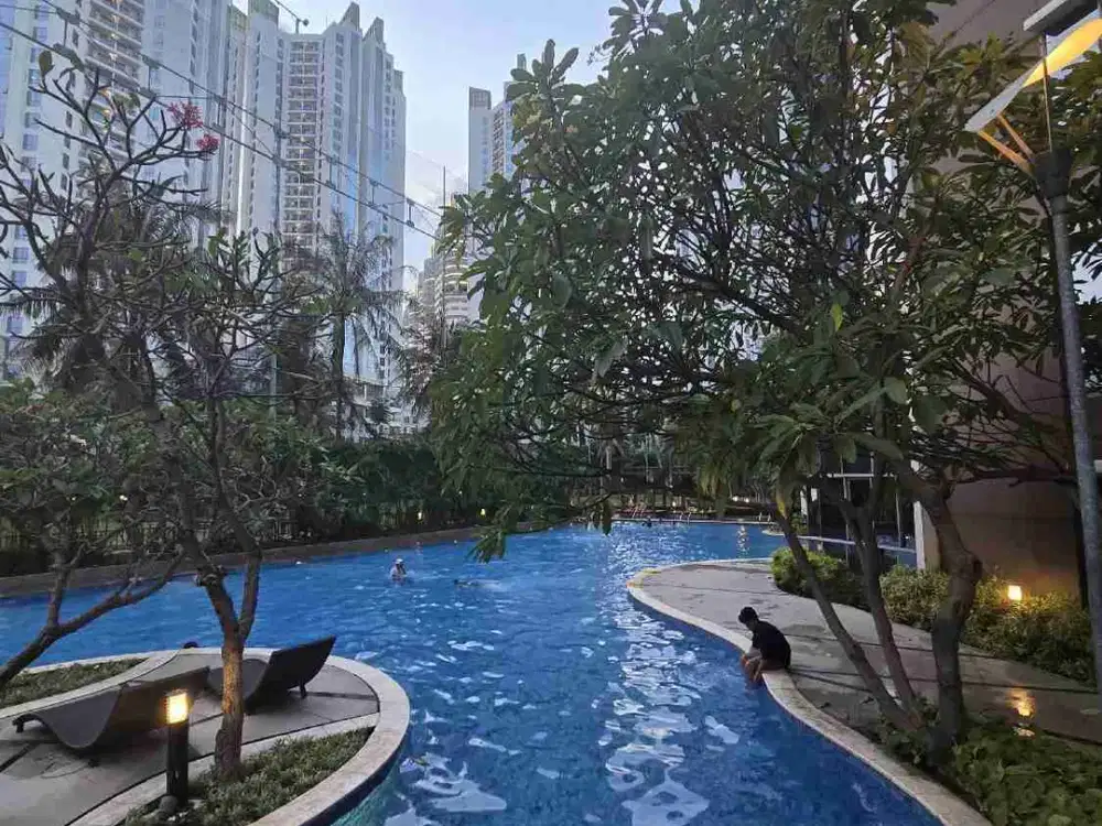 TURUN HARGA THE MANSION KEMAYORAN 2 BR FULL FURNISHED VIEW POOL