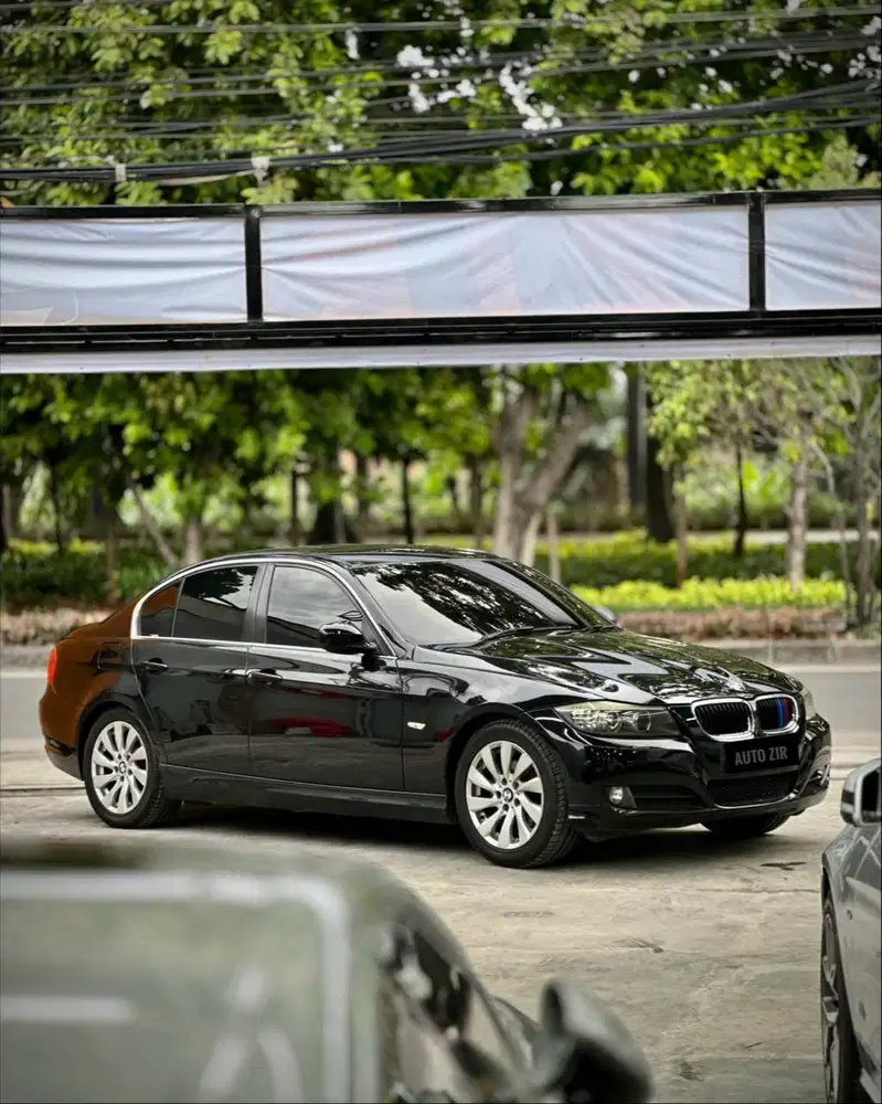 BMW 320i E90 Lci Hitam 2011 TdpMurmer Ori Menarik Bu Antik Simpan Baru
