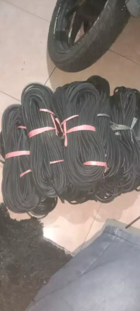 Karet balon,seilen,kunci