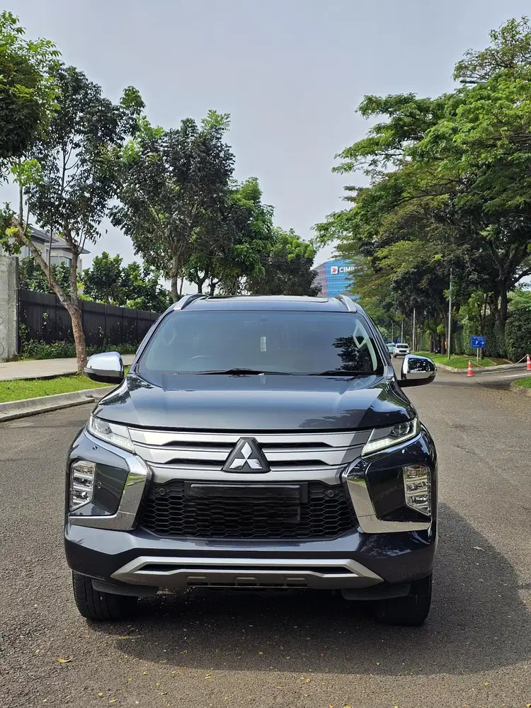 Mitsubishi Pajero Sport Dakar 2.4 4x2 Diesel Sunroof AT
