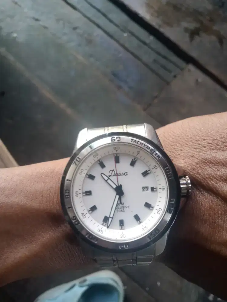 Jam tangan daiwa exlusive