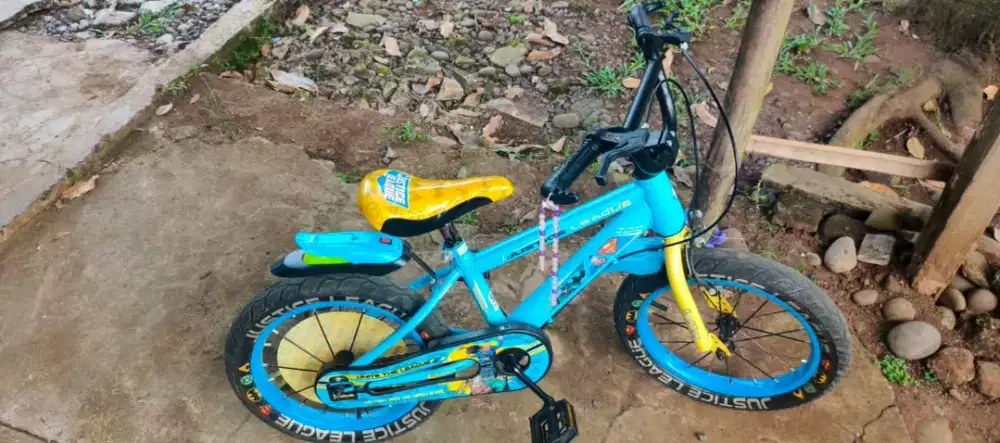 Jual sepeda baru beli bulan Maret 2026