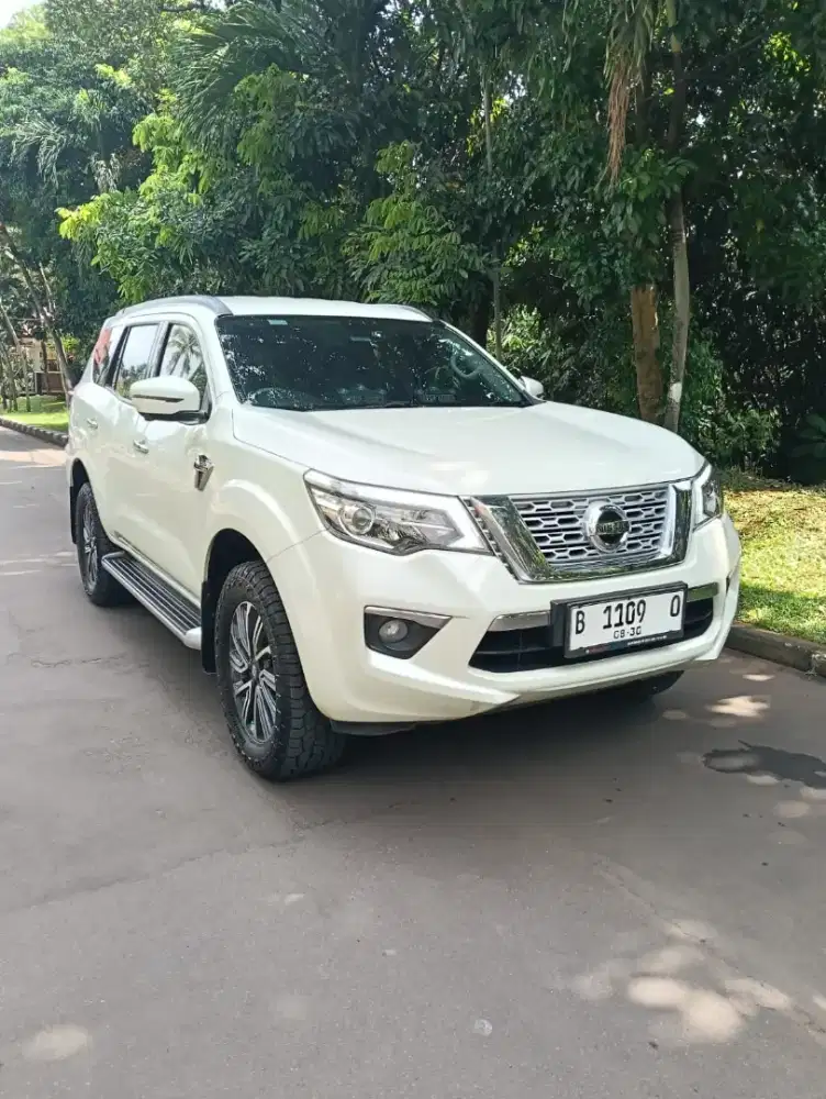 Nissan Terra 4x4 VL 2020 / ANTIK