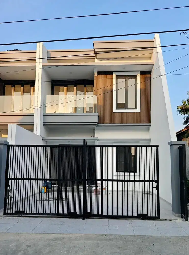 Rmh baru 2lt (6,5x20) di Gayungsari