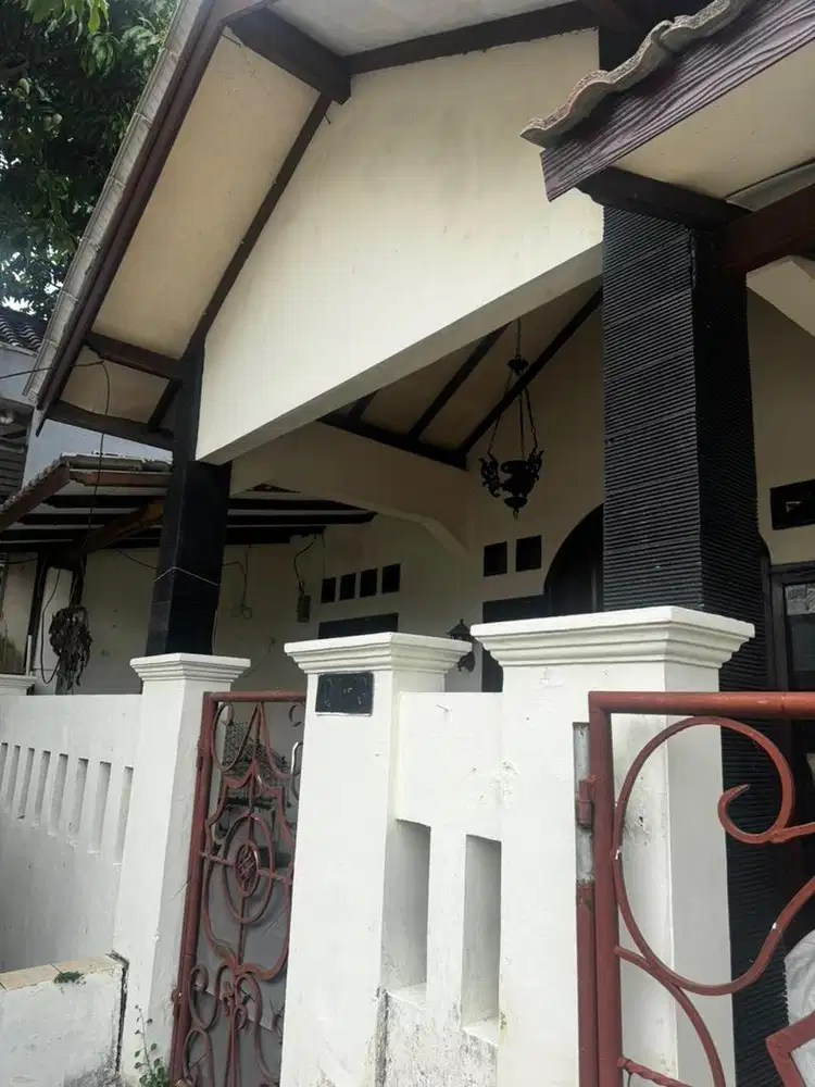 Disewakan rumah murah bebas banjir dalam cluster