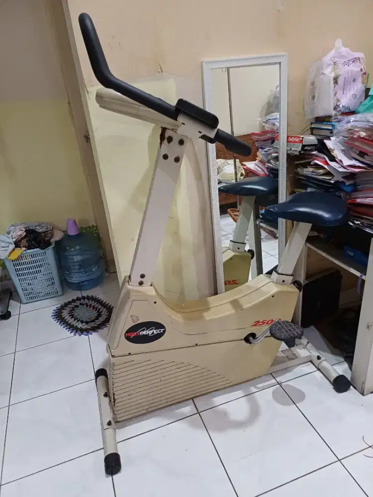 Alat Olah Raga dijual