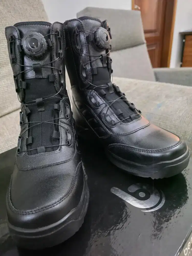 BOCOROCCO U.ALFONSO 13 SIZE 42